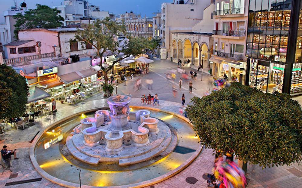 Νίκος Μπουνάκης Το ραντεβού του Ηρακλείου με την τουριστική ανάπτυξη