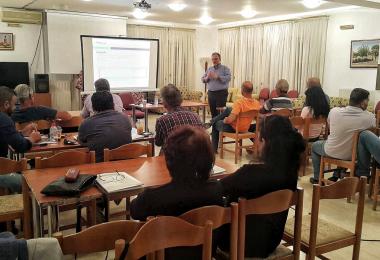 Νίκος Μπουνάκης Πράσινοι και ειδικοί οι σύγχρονοι Αγρότες