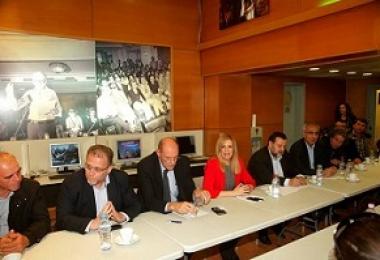 Νίκος Μπουνάκης Συνάντηση με εκπροσώπους αγροτών στην Χαριλάου Τρικούπη